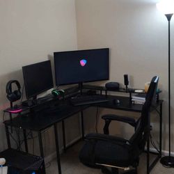 Gaming Set Up 