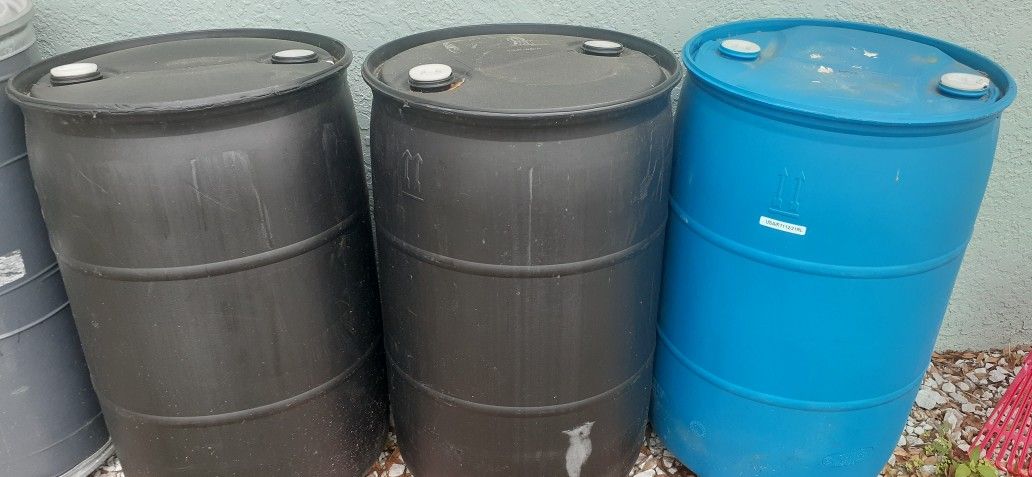 Drums plastics 55gls