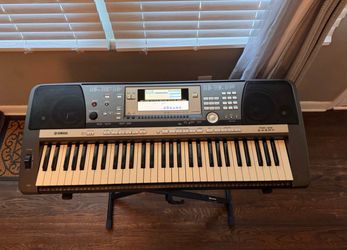 Yamaha PSR 640 61 Keys