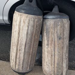 2) fenders boat bumpers fender by Taylor Made fend aire pair