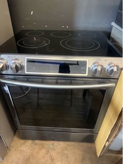 Samsung slide in range(black stainless)