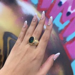 14k Green Stone Ring 