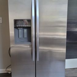 Whirlpool Side-by-side Refrigerator