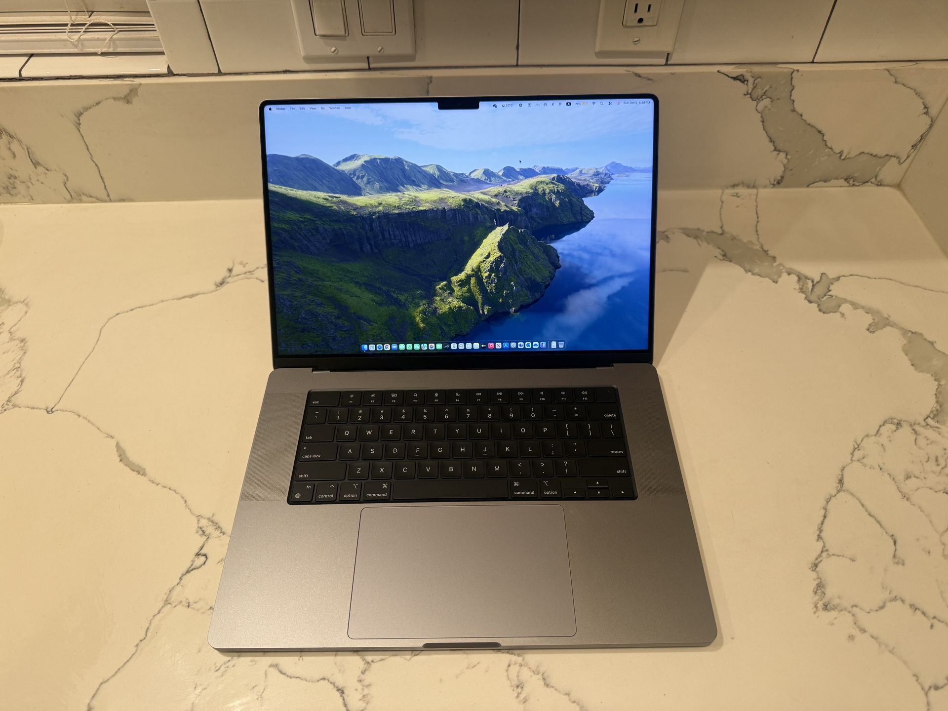 MacBook Pro 16” Space Gray