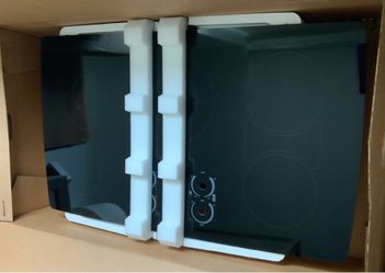 NEW In Box Thermador Glass Ceramic Cooktop - Hob Top ORIGINAL  Equipment OEM Part# 00187300