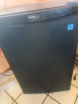 Mini fridge used working