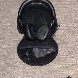 Sony MDR-NC200D Noise Cancelling Headphones 