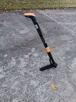 Fiskars Stand-Up Weeder Tool