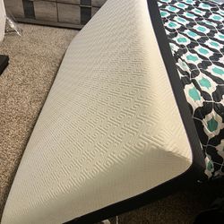 Twin Bed With Matress