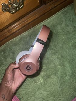 Beats Solo 3 (Rose Gold)