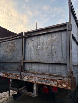 Dump trailer