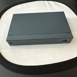 TP-Link TL-SG108 8-Port Gigabit Ethernet Switch — Metal Housing