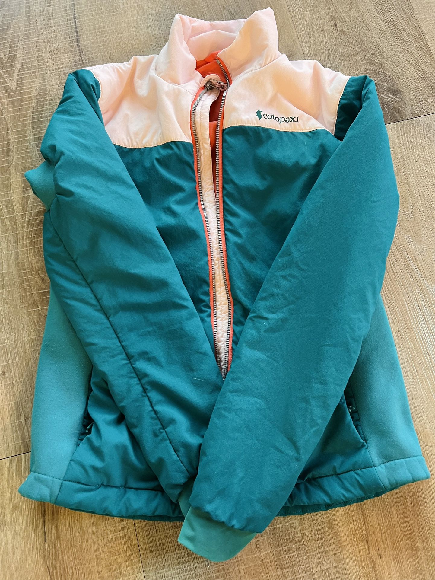 Womens Green / Pink Cotopaxi Jacket