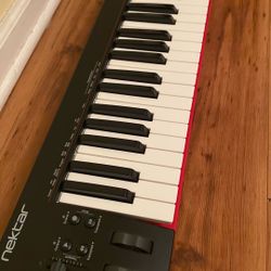 MIDI Keyboard Nektar