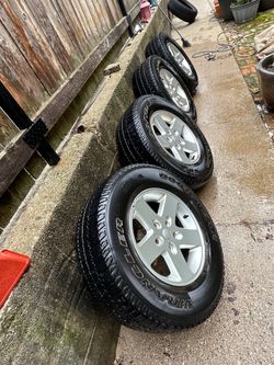 Jeep wrangler stock wheelset