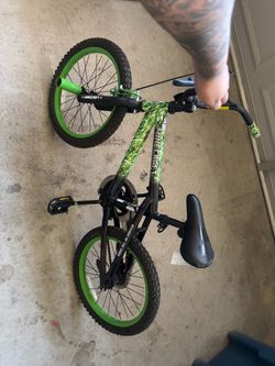 Minecraft bike for kids like new $40 obo