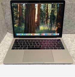 MacBook Pro 13 inch 1TB Touch Bar