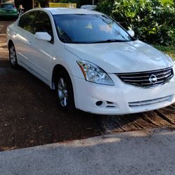 2011 Nissan Altima