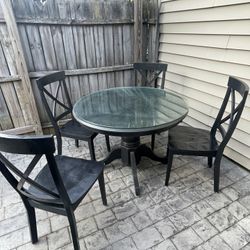 Kitchen/ Glass Dining Table With Chairs