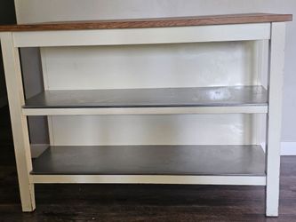 Kitchen island