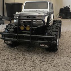 Nikko Mercedes Benz g55 V8 AMG RC Truck