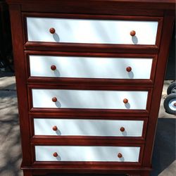 REDUCED Mahogany and White Chest Of Drawers 