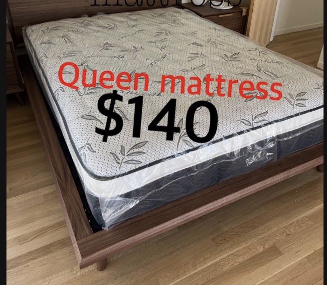 Queen Pillow Top Mattress