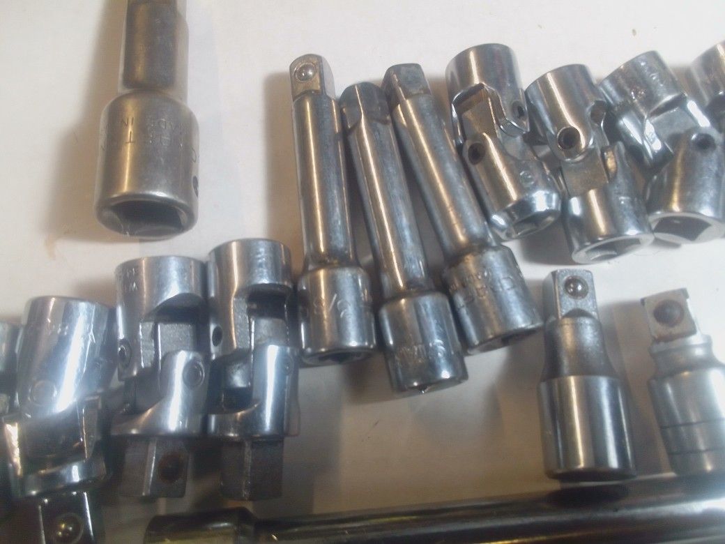 Lot of 18 . 4- Universal Swivel, 8- Extensions, 6- Swivel Sockets . Some Stanley, Craftsman and Off Brand. See Pics.