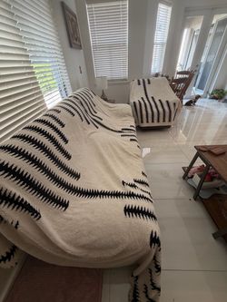 Set of 2 Boho Throw Blankets - Black & White Tribal Pattern