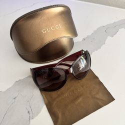 Gucci Women’s Burgundy sunglasses 