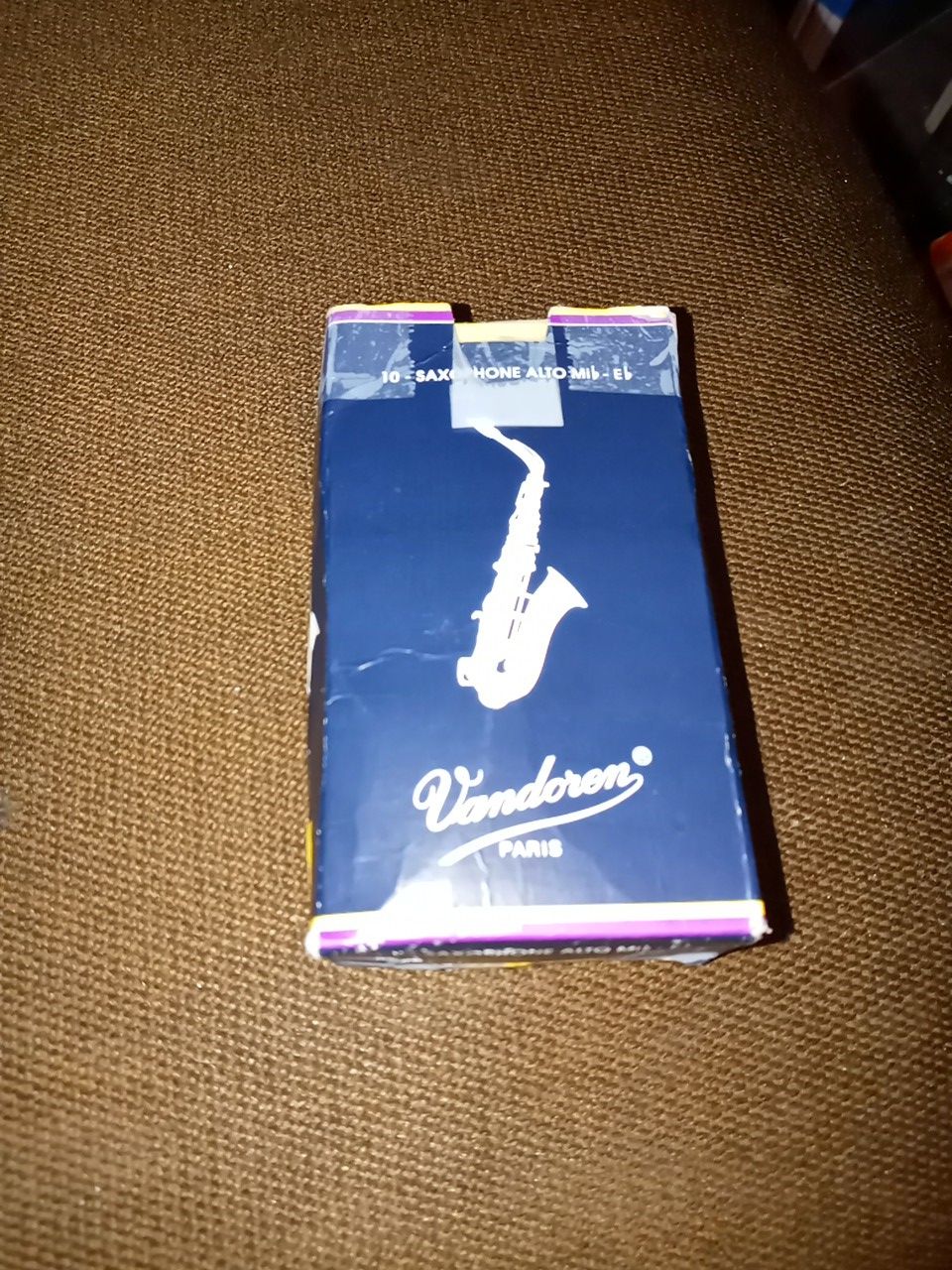 Vandoren Paris Saxophone Alto reeds #2 (7) left