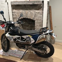 Husqvarna 701 cc Dual Sport