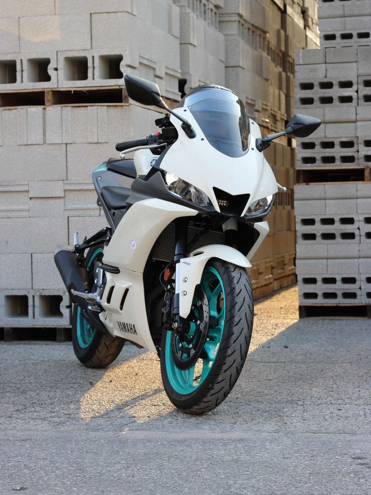 2024 Yamaha R3