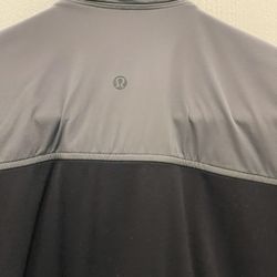 medium mens lululemon jacket