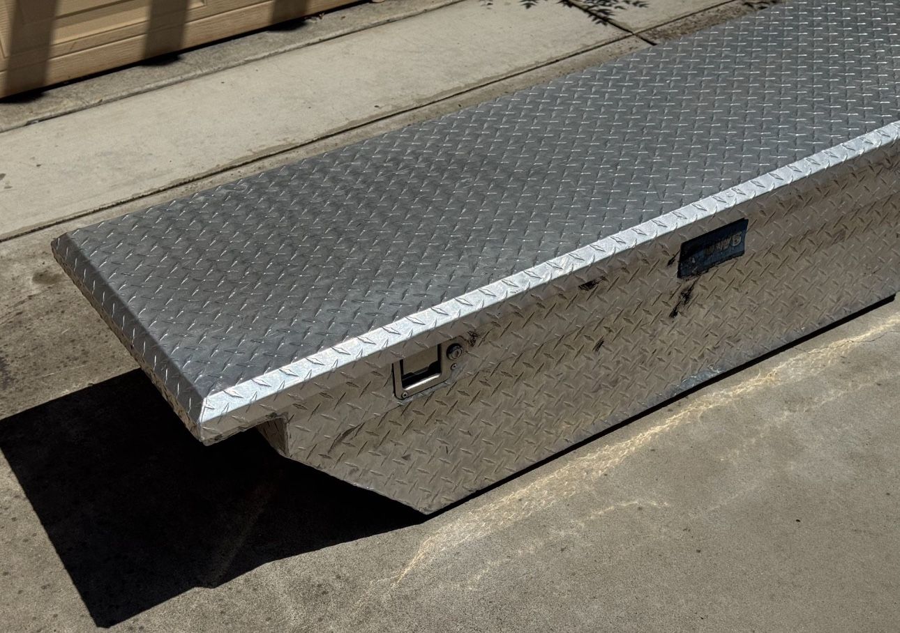 Took Box - Small Pickup