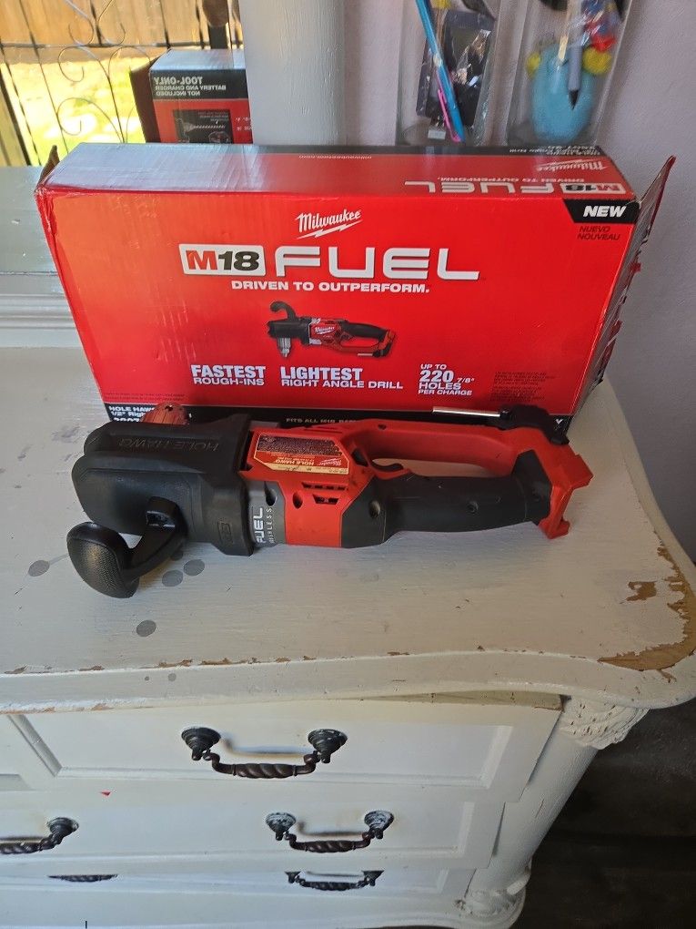Milwaukee Hole Hawg 18 v
