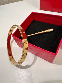 Bracelet