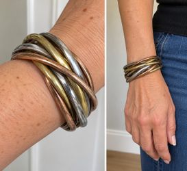 Set of 9 Mixed Rolling Bangle Bracelet Interlocking