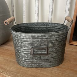 Galvanized Bin With Wood Handles $5