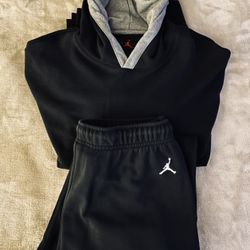 Air Jordan Set Pants And Hoodie Size XL I’m Used One Day Only