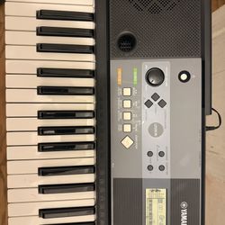 Yamaha Keyboard 