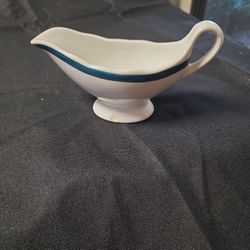 Small Gravy Boats (3)