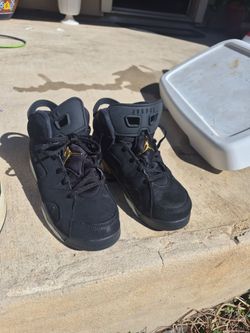 Air Jordan 6 Black Gold Kids Sneakers