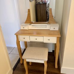 Makeup Vanity Set (Available)