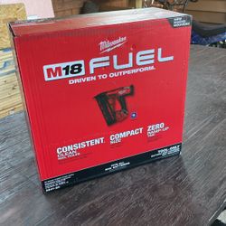 Milwaukee Finish Nailer