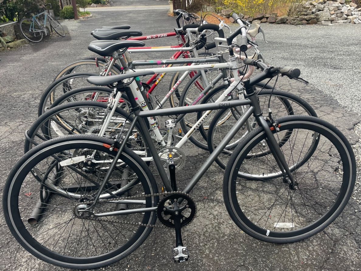 Road Bikes Hybrid Bicycles For Sale This Weekend 