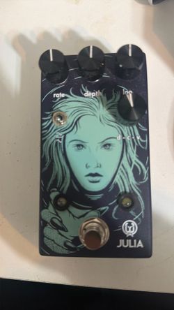 Julia analog chorus pedal V2