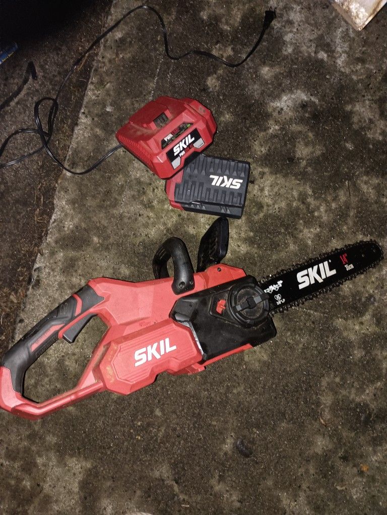 Skil Chainsaw 