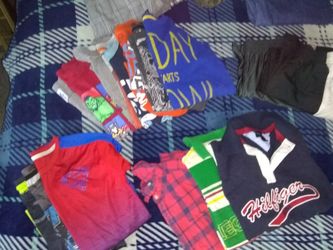 Boy size 6/7 shirts and shorts, pants