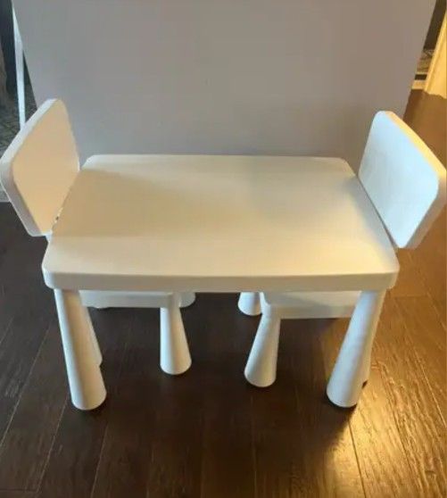 Ikea Kids Table and Chairs